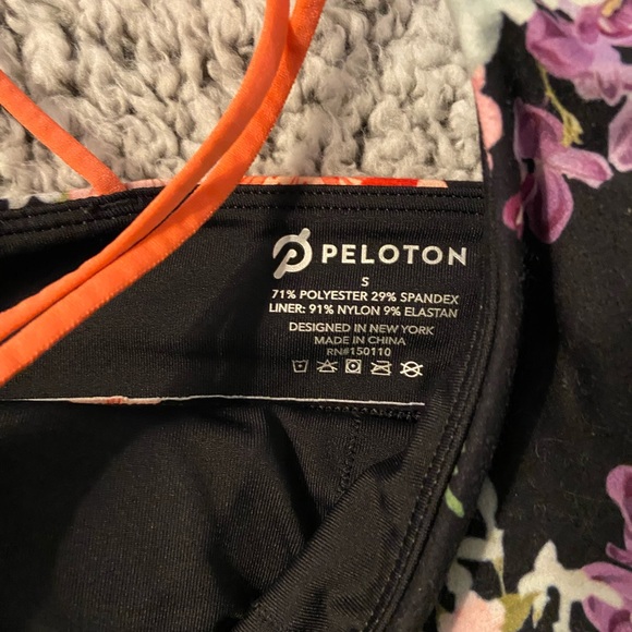 Peloton floral bra - Picture 3 of 3